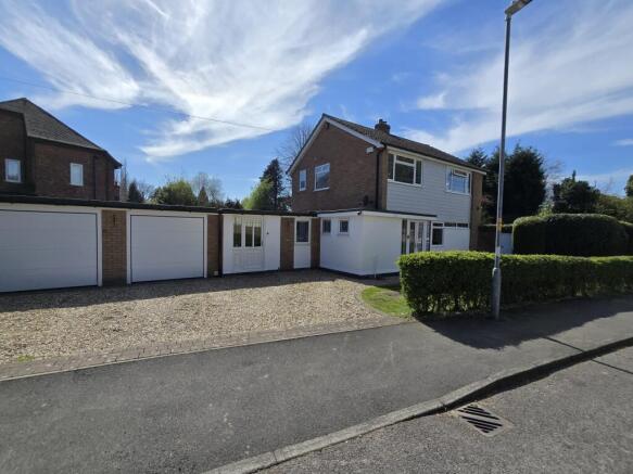 3 bed property, in Astor Road, £650,000