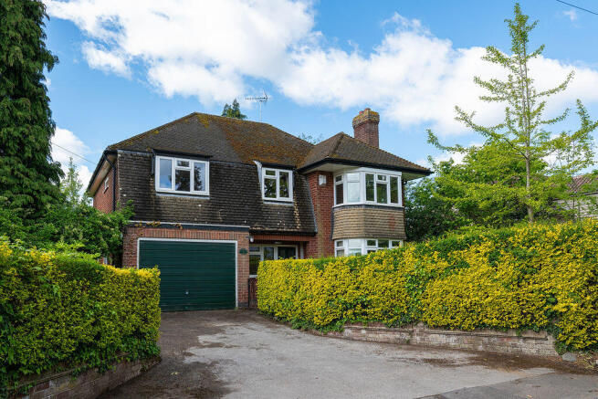 5 bed property, in Cherry Holt Lane, £700,000