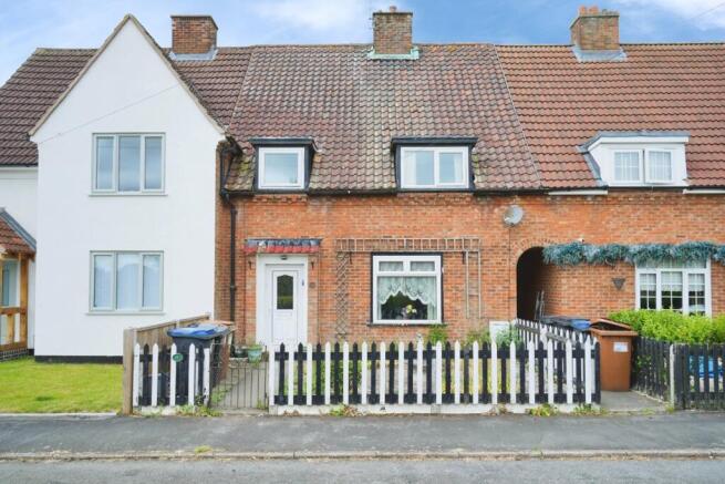 3 bed property, in Beckett Avenue, £230,000