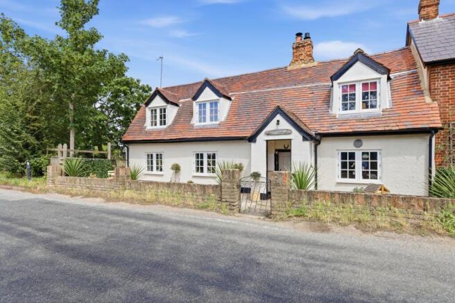 5 bed property, in Little Totham, £950,000