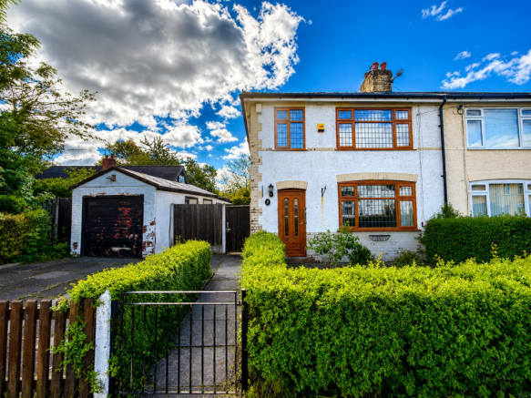 3 bed property, in Basil Street, £155,000