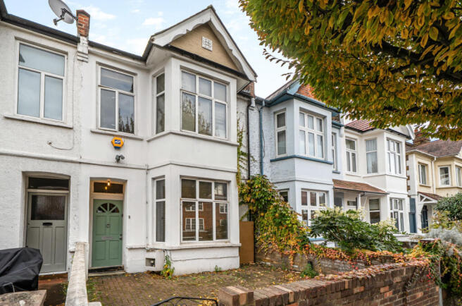 5 bed property, in Aycliffe Road, £1,000,000