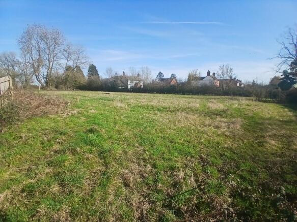 Land, in Land On North East Side Of Station Road, £250,000