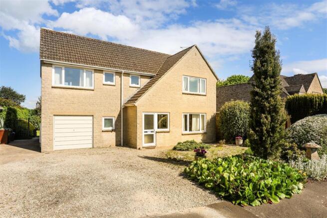 4 bed property, in Besbury Park, £695,000