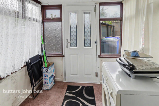 2 bed property, in Forrister Street, £170,000
