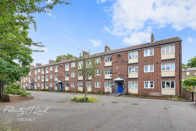 2 bed property, in Rutland Road, £500,000