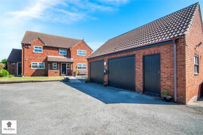 4 bed property, in Church Street, £675,000