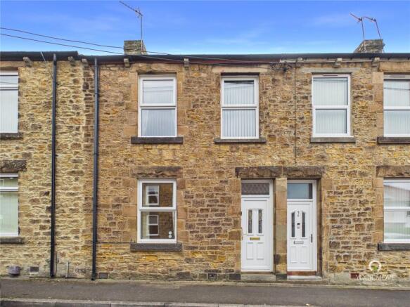 3 bed property, in George Street, £120,000