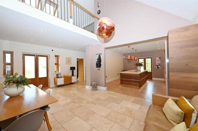 4 bed property, in Station Road, £675,000