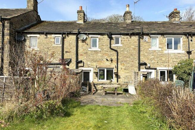 1 bed property, in 12 River Place, £173,500