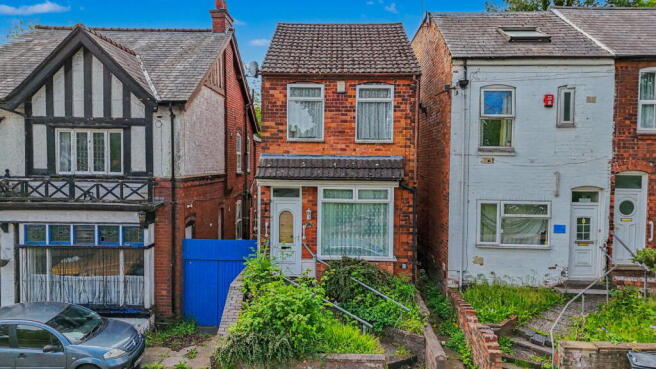 3 bed property, in Warwards Lane, £240,000