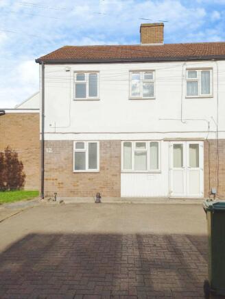 1 bed property, in Endeavour Way, £175,000