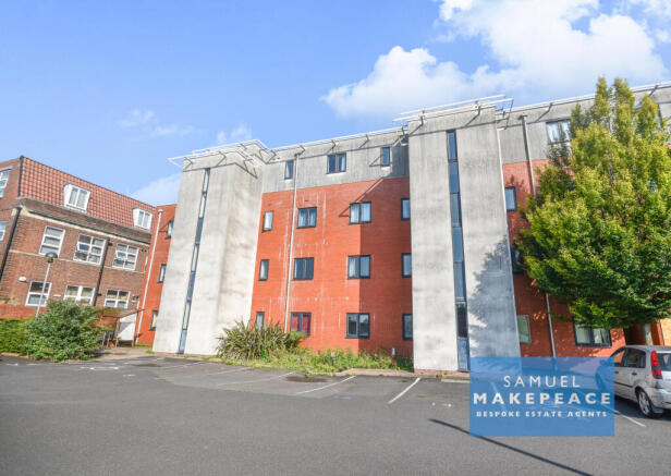 2 bed property, in Palace Court, £50,000