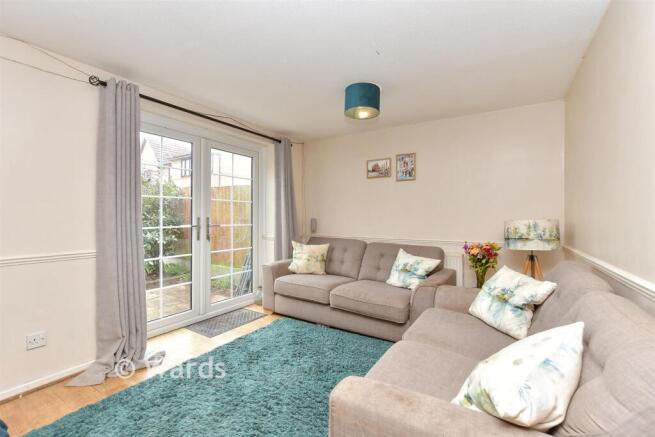 3 bed property, in Hawkhurst Road, £325,000