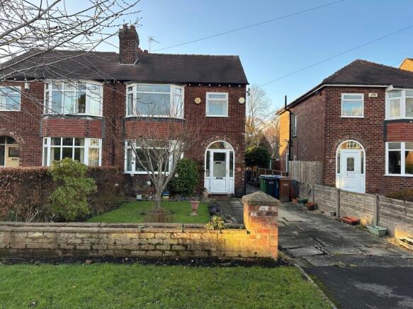 3 bed property, in Cromley Road, £367,450