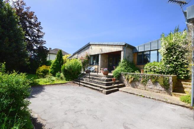 4 bed property, in 18, £1,000,000