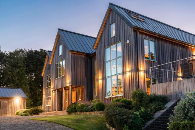 6 bed property, in Clitheroe Road, £2,850,000