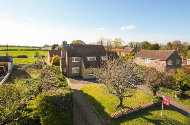 4 bed property, in Church Lane, £650,000