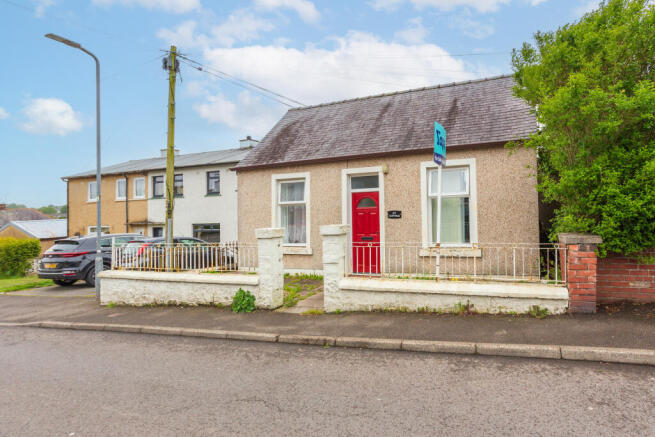 3 bed property, in Greenbrae Loaning, £140,000