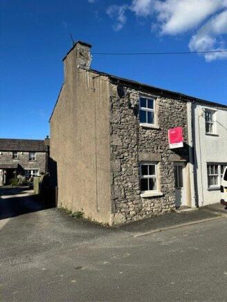 2 bed property, in Eden Cottage, £184,000