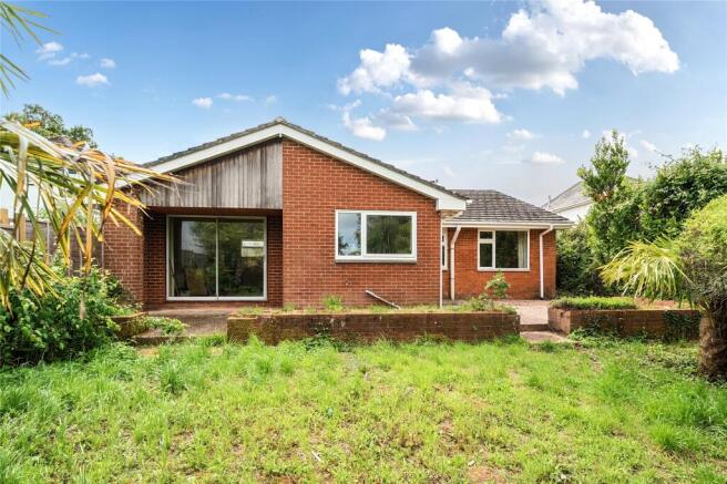 3 bed property, in Newton St. Cyres, £400,000
