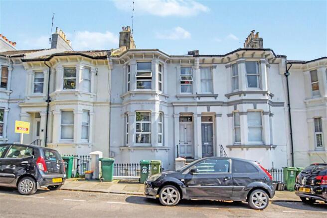 1 bed property, in Ditchling Rise, £139,000