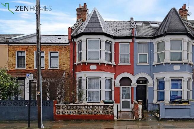 3 bed property, in Harringay Road, £675,000