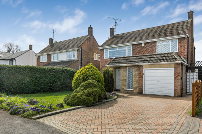 4 bed property, in St. Patricks Avenue, £780,000