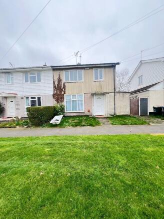 3 bed property, in Howcotte Green, £130,000