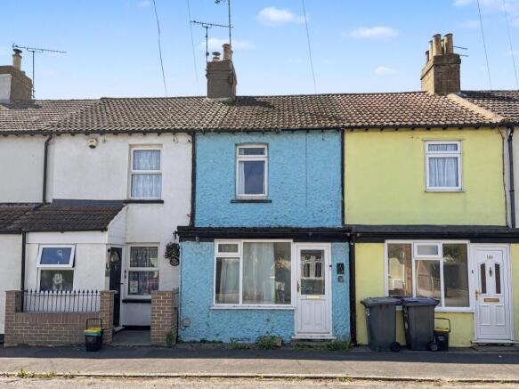 3 bed property, in 110 New Road, £150,000