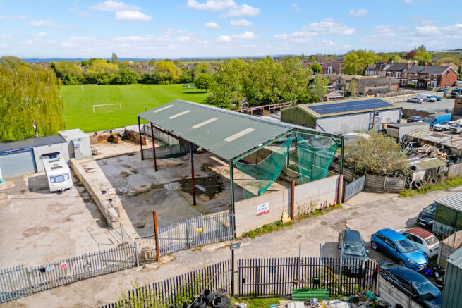 Land, in Unit 4, £200,000
