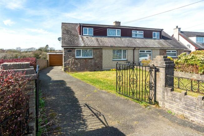 Land, in Llanrug, £229,950