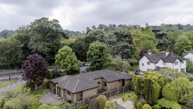 3 bed property, in Henbury, £639,950