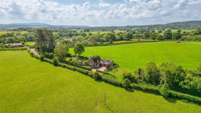 4 bed property, in Nordley, £650,000