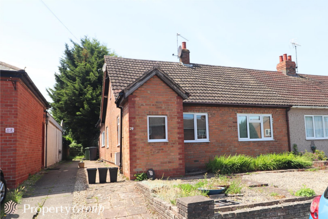 2 bed property, in Coventry Road, £325,000