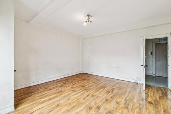 1 bed property, in Upper Berkeley Street, £399,995