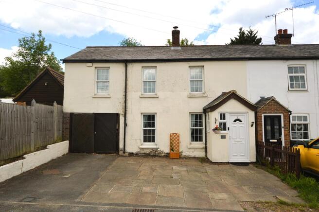 3 bed property, in London Road, £500,000