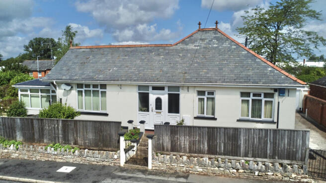 3 bed property, in Holyoake Street, £350,000