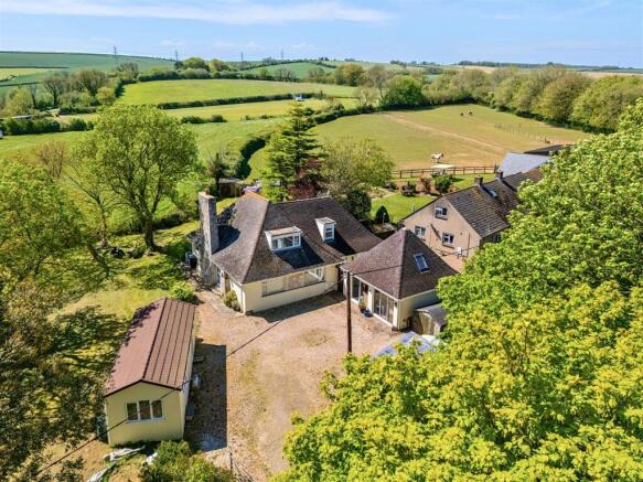 4 bed property, in South Drove, £800,000