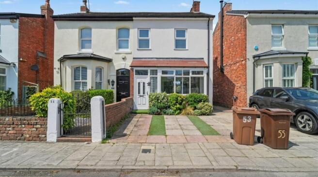 3 bed property, in Gordon Street, £220,000