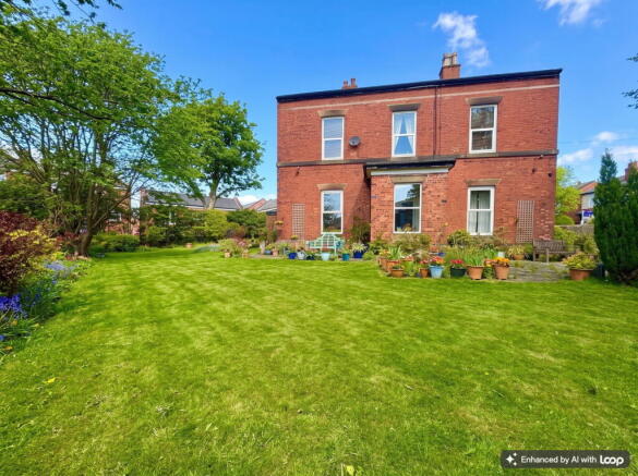 8 bed property, in Sheffield Road, £900,000
