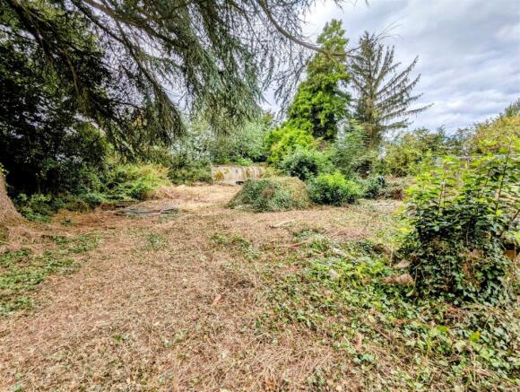 Land, in Grafton, £150,000