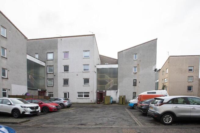 3 bed property, in Parterre, £43,000