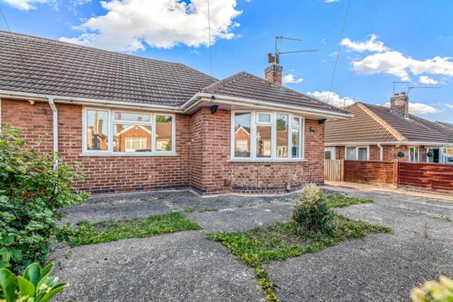 2 bed property, in Festival Avenue, £230,000