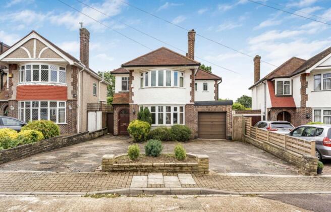 4 bed property, in Monro Gardens, £850,000