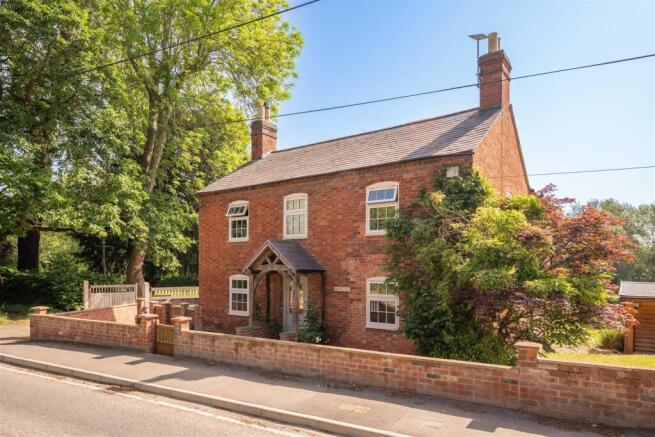 4 bed property, in Coventry Road, £850,000