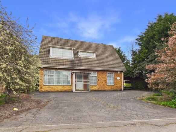 3 bed property, in Thwaite Street, £275,000
