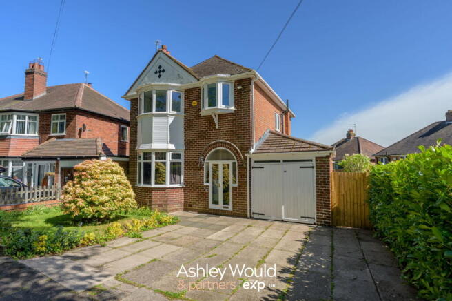 3 bed property, in Clydesdale Road, £425,000