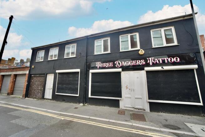 3 bed property, in Great George Street, £150,000