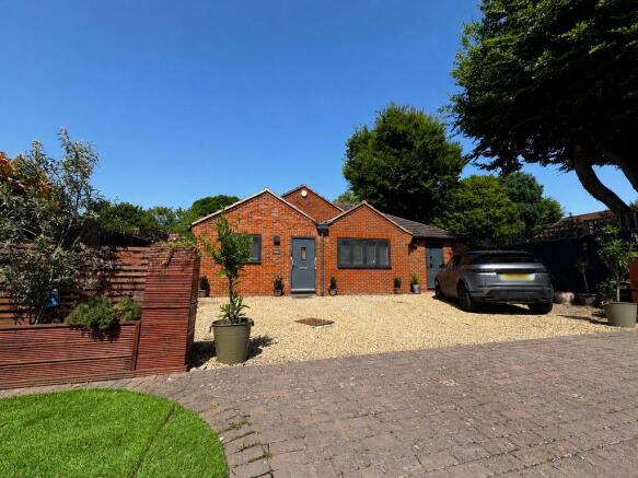 3 bed property, in Goodwin Meadows, £750,000